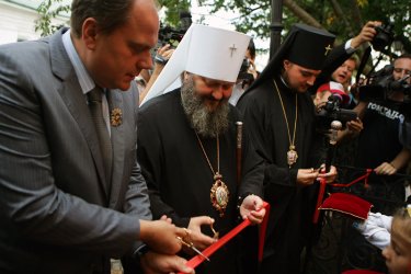 Фото 15 — Около тысячи уникальных реликвий собраны в новом музее в честь 960 летия Лавры