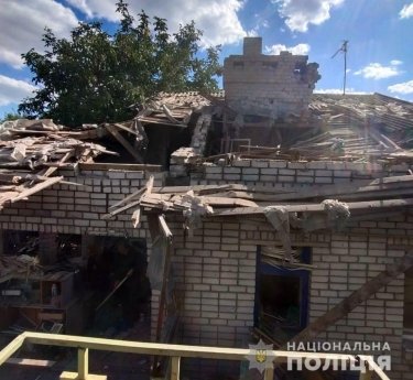 Фото 16 — За сутки россияне повредили не менее 39 жилых домов в Донецкой области
