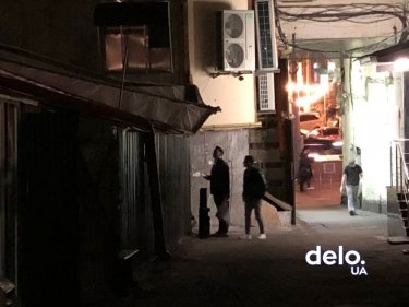 Фото 5 — "Все оспорим в суде": как киевские бары и кафе продолжают работать вопреки локдауну