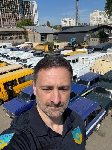 Фото 2 — "Укрпочта" продала на аукционе подержанные авто: цена выросла на 60%