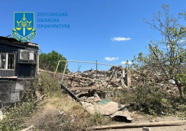 Фото 10 — Российские войска разбомбили музыкальную школу в Херсонской области (ФОТО)