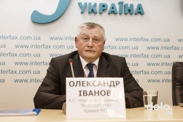 Фото 5 — На Майдане начался протест против регистрации Шария и Клюева кандидатами в депутаты (ФОТО)