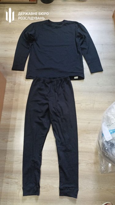 Фото 8 — Підприємця-депутата з Кіровоградщини викрили на постачанні "псевдовійськового" одягу на 21 мільйон (ФОТО)