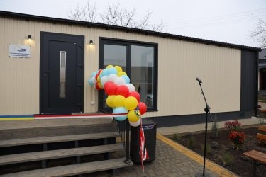 Фото 2 — На Миколаївщині побудували ще п’ять модульних будинків для ВПО та фахівців громад