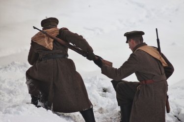 Фото 32 — Не круто: о фильме Алексея Шапарева "Круты 1918"