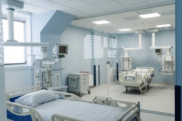 Фото 6 — Одесская частная клиника займется сложными операциями на сердце