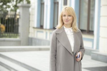 Фото 2 — "Я против достраивания жилья за бюджетные деньги", — новый лидер партии "Слуга народа" Елена Шуляк