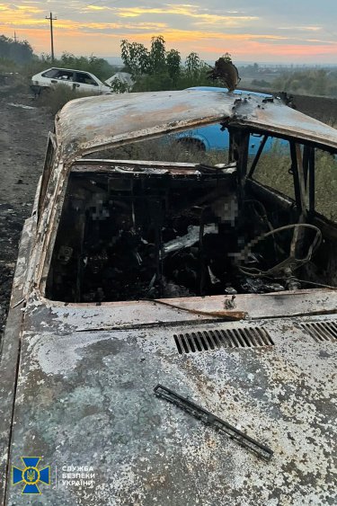 Фото 5 — Россияне расстреляли колонну автомобилей в Харьковской области, 24 человека погибли: СБУ начала расследование