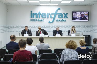 Фото 2 — В аэропорту "Борисполь" заработал хостел с капсулами для сна (ФОТО)