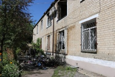 Фото 3 — Харьковская область под обстрелами: россияне каждый день наносят удары по домам и школам