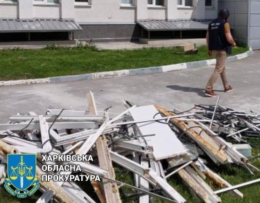 Фото 11 — Російські війська продовжують обстріл Харкова та області: є постраждалі (ФОТО)