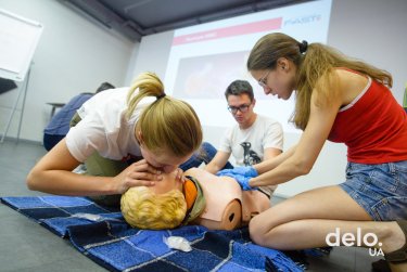 Фото 3 — FAST: тренинги меняют ситуацию, когда умирают люди, которых можно спасти