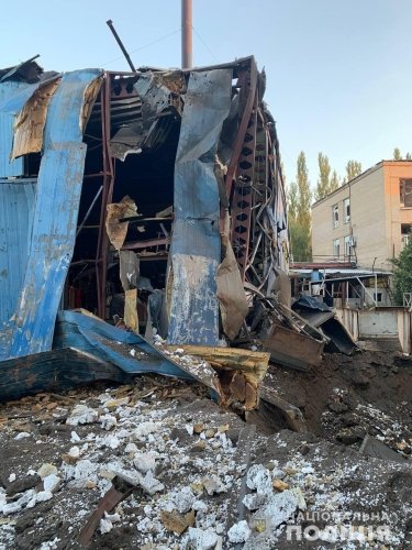 Фото 6 — За сутки россияне повредили не менее 39 жилых домов в Донецкой области