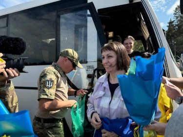 Фото 6 — Обмен пленными: удалось вернуть еще 49 украинцев и украинок