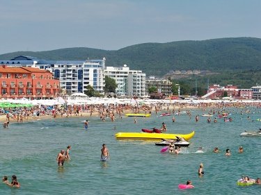 Фото 2 — Чи стане Болгарія новою Хорватією для українців після впровадження євро?