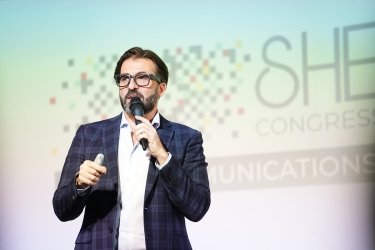 Фото 25 — Рішуча. Справжня. Небайдужа – ключові історії та інсайти SHE Congress 2025