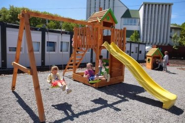 Фото 2 — У Львові відкрили третє модульне містечко для переселенців: назвали на честь Маріуполя
