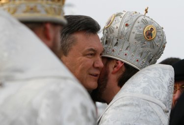 Фото 19 — Итоги дня: Власть отказалась лезть в "прорубь Ющенко"