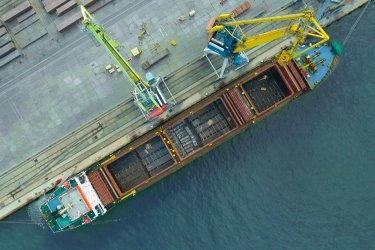 Фото 2 — Сталева воля: Метінвест рятує металургію, зміцнює оборону та допомагає суспільству