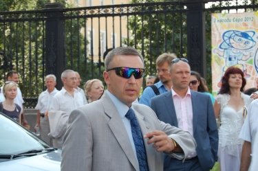 Фото 3 — Жара и хвалебные оды: Как Ющенко презентовал новую партию