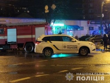 Фото 6 — В Одессе столкнулись пять машин: два человека погибли, шестеро в больнице (ФОТО)