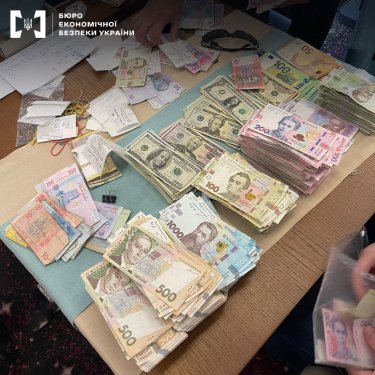 Фото 10 — В Киеве и Одессе "накрыли" сеть подпольных покер-клубов (ФОТО)