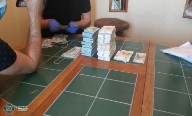 Фото 2 — В Киеве дельцы пытались "отжать" у банка имущественный комплекс на 90 млн грн