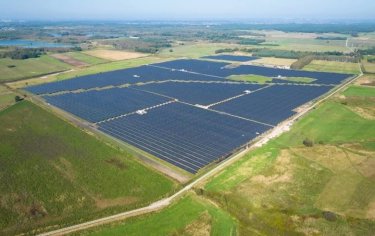 Фото 10 — ТОП-10 впечетляющих солнечных станций в Украине и мире