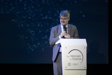 Фото 11 — Свято науки у Києві. Премія L’Oréal – UNESCO всьоме відзначила трьох видатних українських науковиць
