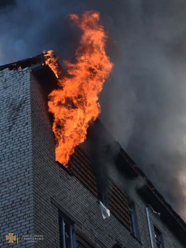 Фото 5 — Российские войска в ходе обстрела Николаева разрушили до основания дом культуры (ВИДЕО)