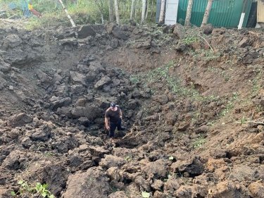 Фото 4 — Россияне в течение суток нанесли 15 ударов по Донецкой области: разрушены две школы и частные дома