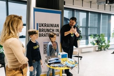 Фото 9 — В столице Словакии прошел благотворительный бранч с представителями украинской креативной индустрии