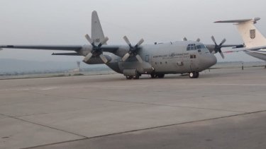Фото 3 — Украинские военные эвакуировали людей из Кабула (ФОТО)