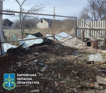 Фото 2 — Два человека погибли в результате обстрела Волчанска (ФОТО)