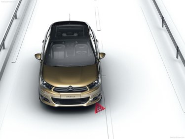 Фото 48 — Citroen C4: Из Франции на Французский бульвар