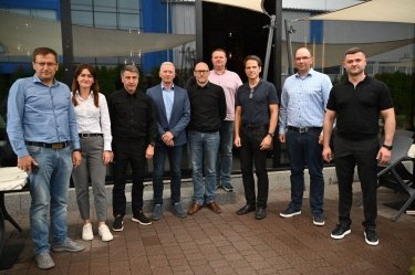 Фото 3 — Пошкоджений ракетним ударом завод Flex можуть релокувати у межах Мукачівської громади