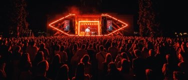 Фото 3 — "Мішо, подивися, скільки людей ти зібрав": у "Де, Що, Інше" відбувся перший великий концерт пам’яті фронтмена ADAM