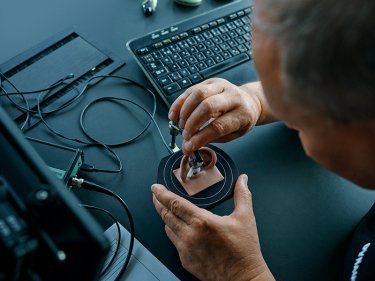 Фото 2 — Смарт-жизнь с новыми IoT гаджетами OPPO: в Украине презентовали TWS наушники ОРРО Enco X