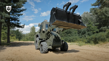 Фото 2 — ЗСУ отримають новий броньований екскаватор: які особливості вітчизняної техніки (ФОТО)