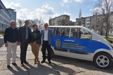 Фото 5 — В Северодонецке презентовали украинский электромобиль (ФОТО, ВИДЕО)