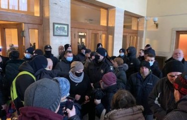 Фото 5 — В Украине снова митингуют против повышения тарифов: акции прошли во многих регионах