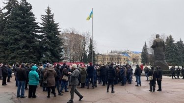Фото 7 — В Украине снова митингуют против повышения тарифов: акции прошли во многих регионах