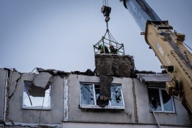 Фото 9 — В Покровске завершили разбор завалов в пятиэтажке после удара РФ: названо число погибших (ФОТО)