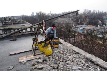Фото 6 — "Наш Дом Волноваха": как удается ремонтировать дома в городе рядом с линией фронта