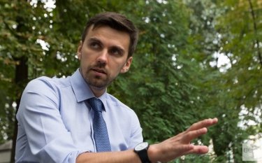 Фото 3 — Как изменится медицина после голосования в Верховной Раде — интервью замминистра Ковтонюка