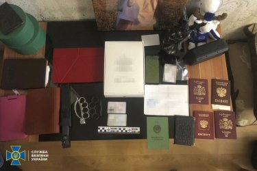 Фото 7 — В Кривом Роге задержали "смотрящего", банда которого 10 лет терроризировала бизнес (ФОТО)