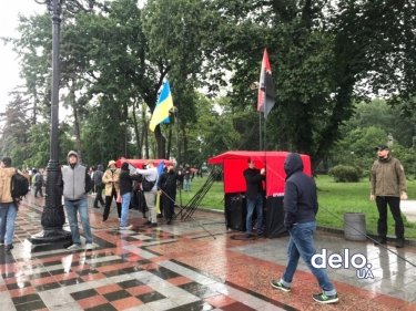 Фото 8 — Авакова в отставку: в центре Киева требуют увольнения главы МВД (ФОТО, ВИДЕО, ОБНОВЛЯЕТСЯ)