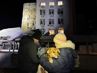 Фото 7 — Атака дронів на Одесу: сотні будинків залишилися без тепла і світла, є постраждалі (ФОТО, ВІДЕО)