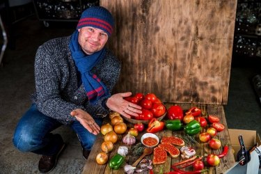 Фото 2 — Как из торговца овощами стать производителем соусов