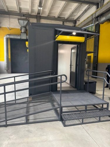 Фото 6 — В "Укрпошті" тестують новий транспортний засіб для листонош: як виглядає